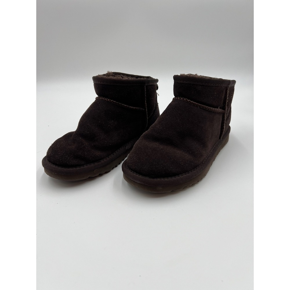 UGG Australia Classic Ultra Mini Boots Brown Suede Sheepskin F19010D Womens 6